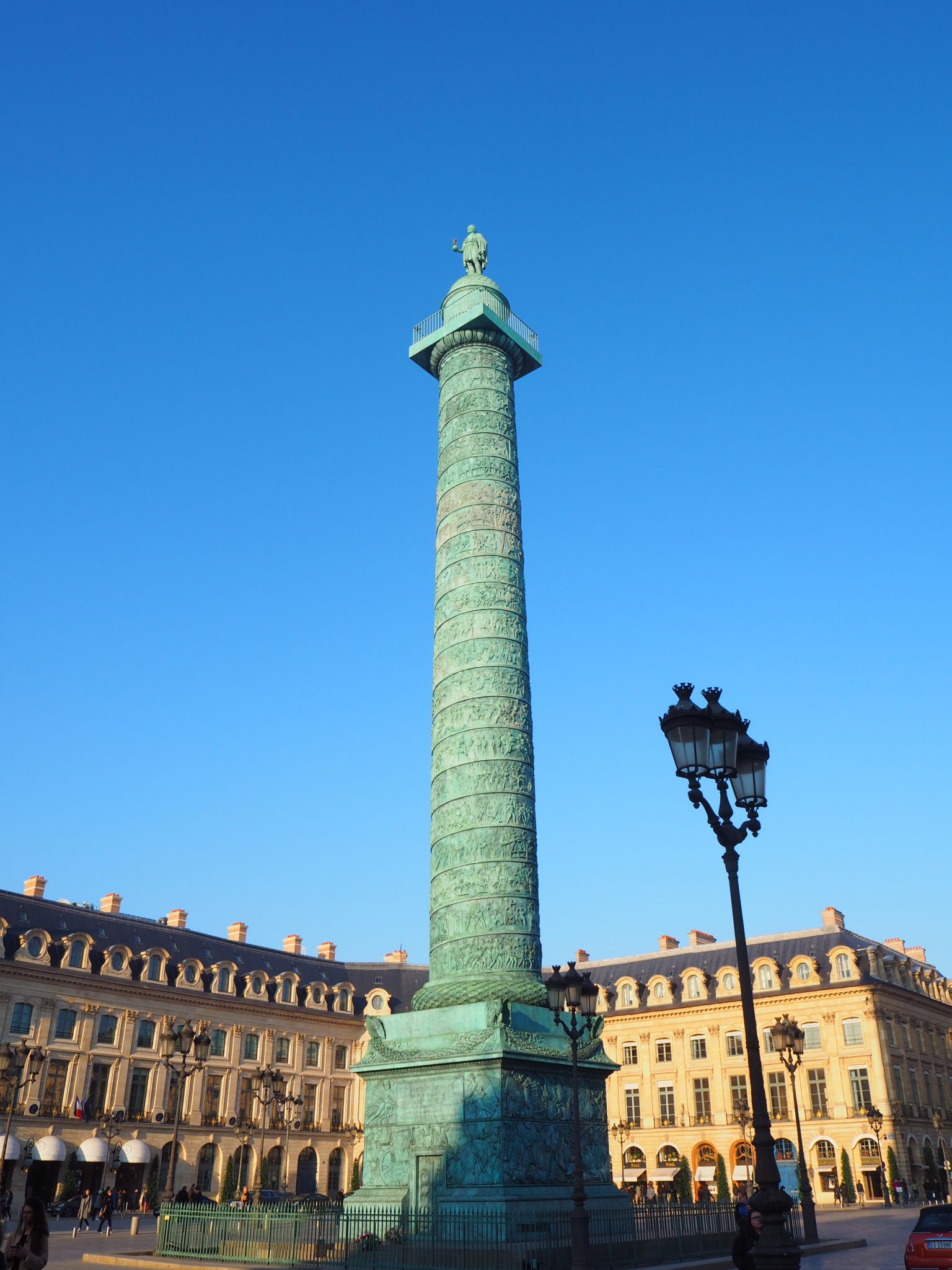 Ritz Paris - The Legend Continues Place Vendôme. 4:00 pm.