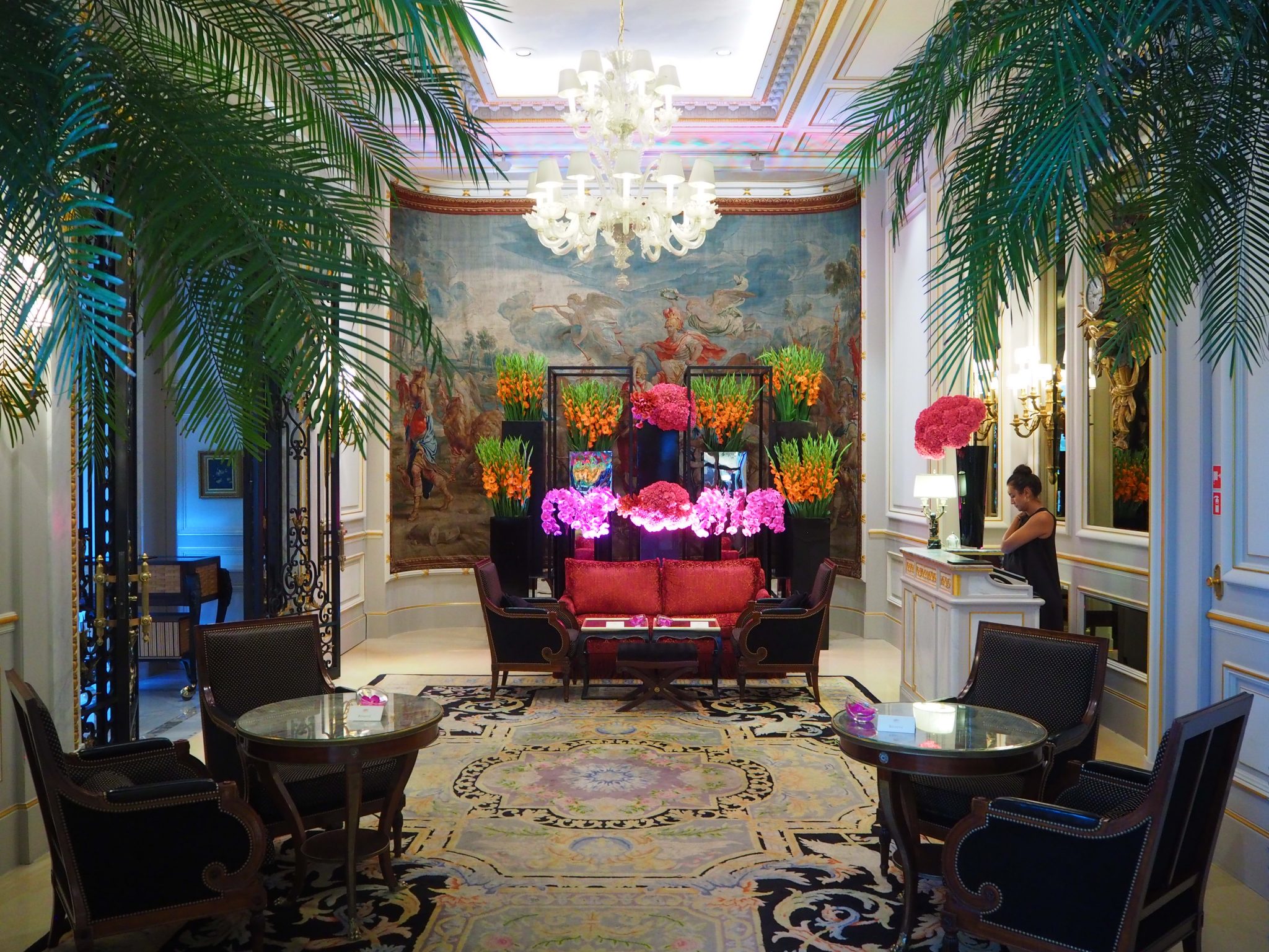 Four Seasons Hotel George V in Paris: Find Hotel Reviews, Rooms